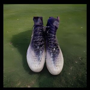 Under Armour Spotlight Lux Men’s Football Cleats